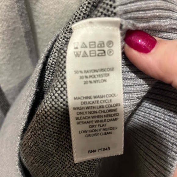 Rachel Roy Plaid Hooded Sweater, size S - Picture 7 of 7